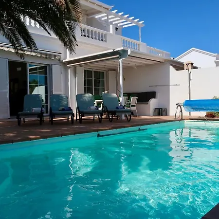 Villa Casa Estano With Private Pool & Ac In Puerto Del Carmen Tias